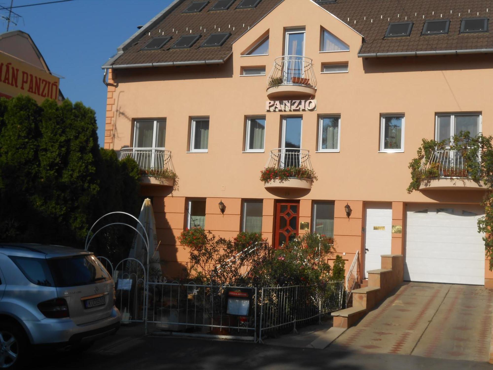 Kalman Panzio Bed and Breakfast Szeged Buitenkant foto