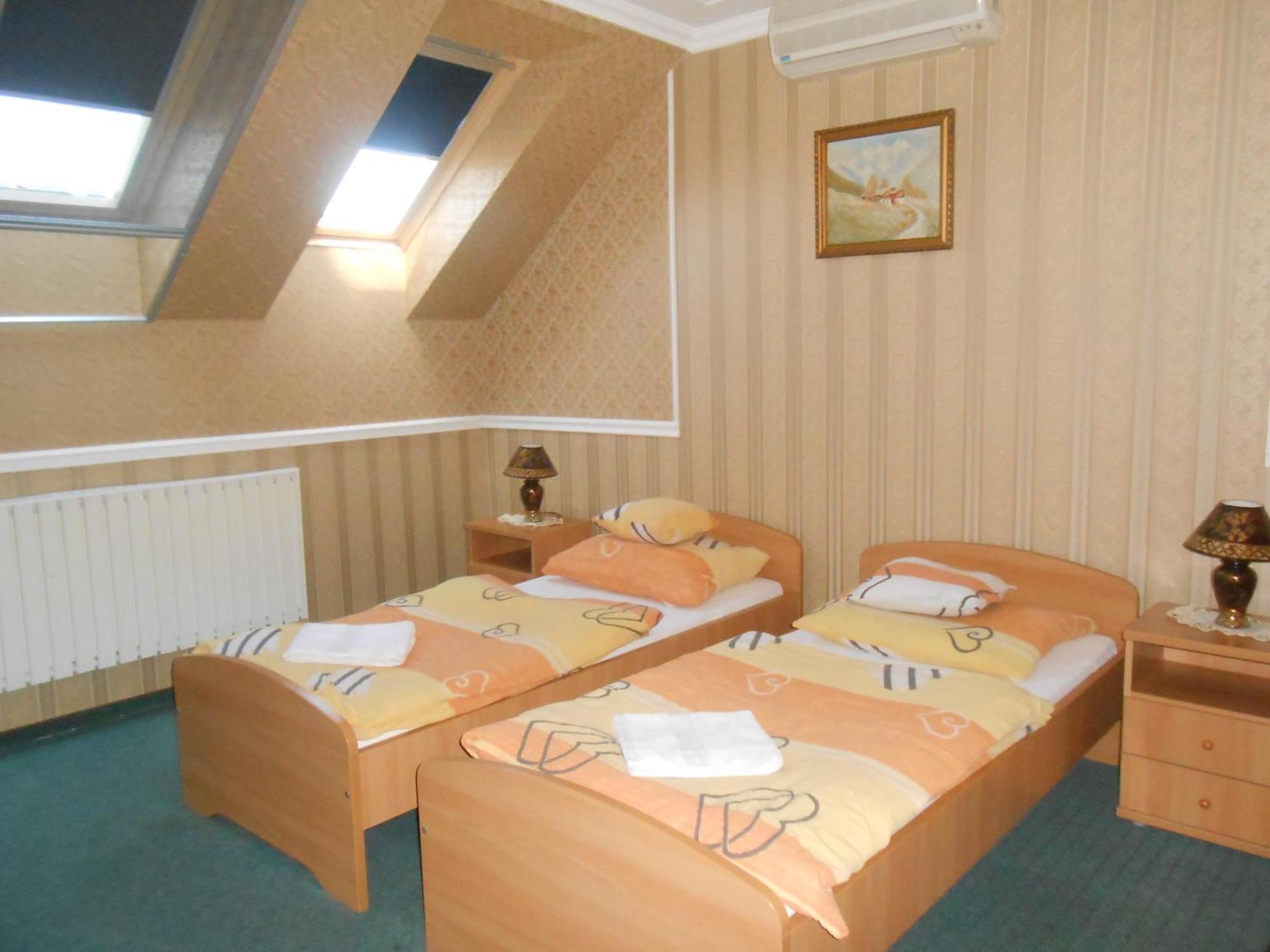 Kalman Panzio Bed and Breakfast Szeged Buitenkant foto
